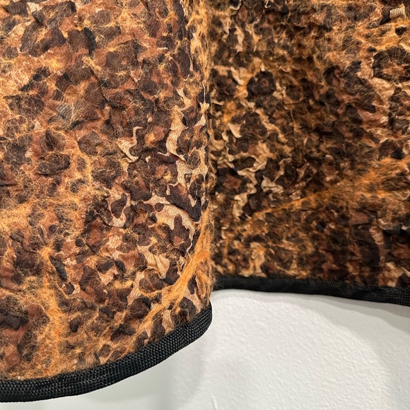 Handmade women’s large felt cheetah print/orange abstract open front vest,artsy - Picture 3 of 6